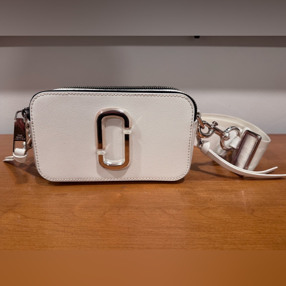 Marc Jacobs The Snapshot White Crossbody Bag